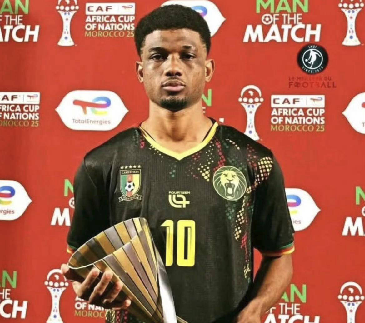 关于萨拉赫赛事官方发布大胜新规，曼联争议不断！的信息